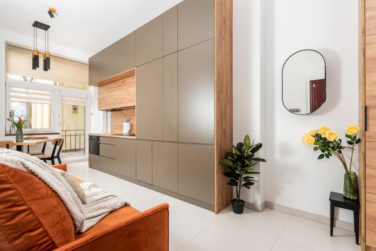 Premium Splendid Old Town Suites - By Upstairs Krasków Εξωτερικό φωτογραφία
